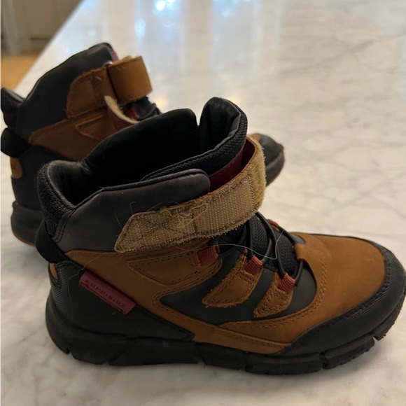 GEOX ankle boots US 1 - Picture 1 of 4